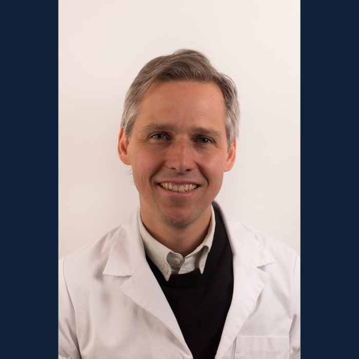 Dr Thomas Botelberge
